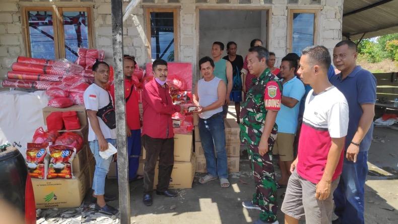 Dinsos Salurkan Bantuan ke Korban Puting Beliung Desa Kelabat Bangka Barat