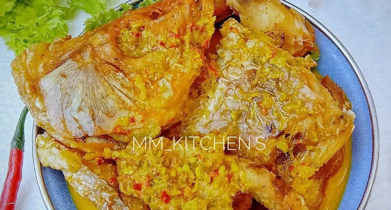Cara Membuat Ikan Mas Kuah Kuning Berlimpah Rempah, Enak Bikin Nagih