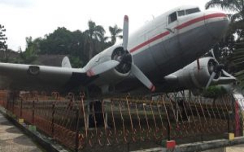 Kisah Rakyat Aceh Sumbang Pesawat untuk Indonesia, Rela Pintu Digedor Malam Hari