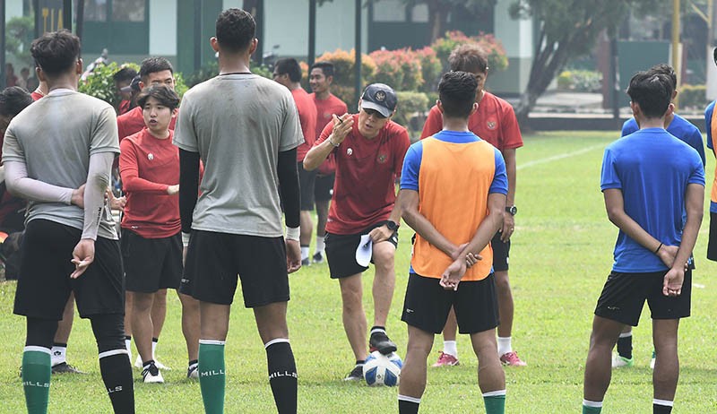 Timnas Indonesia U-19 Latihan Jelang Melawan Filipina - Bagian 1