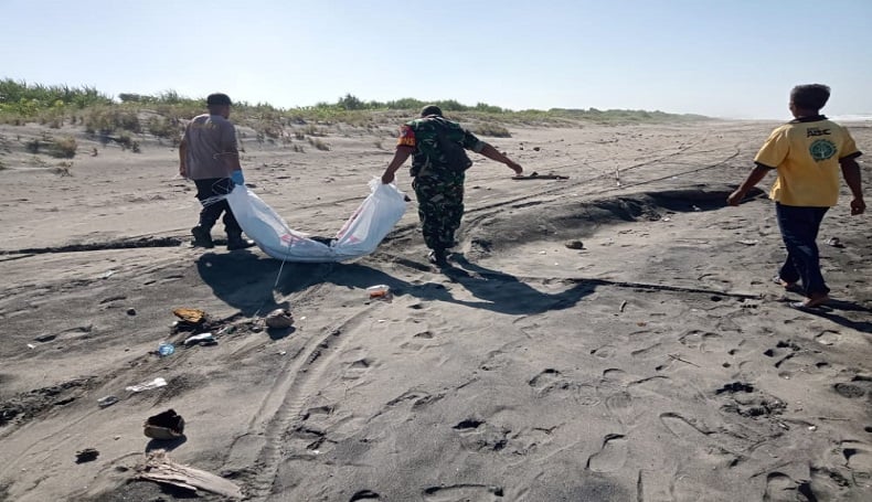 Mayat Pria Ditemukan di Pantai Salatri Cianjur, Kepala Tangan dan Kaki Hilang