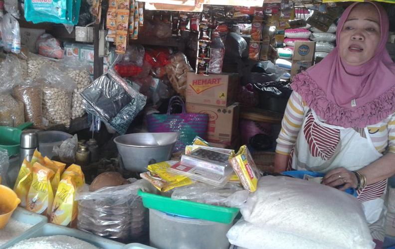 Ratusan Pedagang Pasar Raya Salatiga Keberatan Harga Sewa Kios, Ini Alasannya