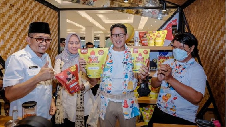 Hadiri AKI 2022 di Sumbar, Sandiaga Uno Ajak Generasi Muda Padang Manfaatkan Peluang Sektor Ekraf