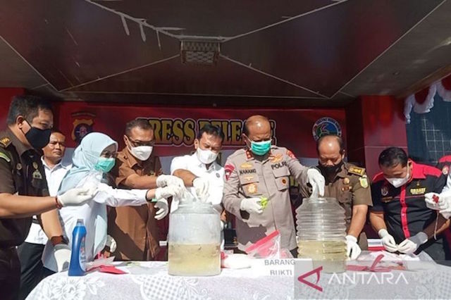 Hasil Pengungkapan Narkoba Selama Dua Bulan, Polda Kalteng Musnahkan 4 Kg Sabu-sabu
