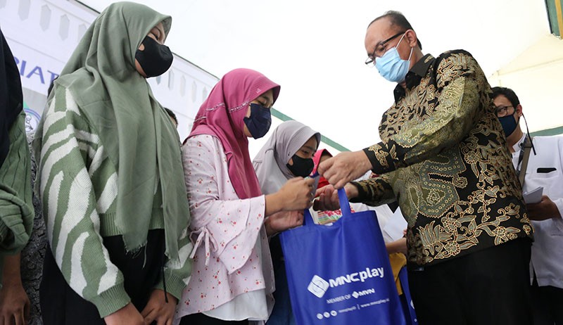 MNC Sky Vision Berikan Bantuan Sosial kepada Rumah Piatu Muslimin - Bagian 2