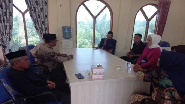 Ucap Dua Kalimat Syahadat, Ibu Muda Keturunan Tionghoa di Aceh Tamiang Jadi Mualaf