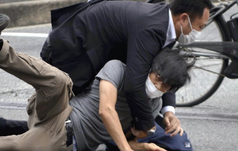 Twitter dan Facebook Hapus Video Penembakan Shinzo Abe 