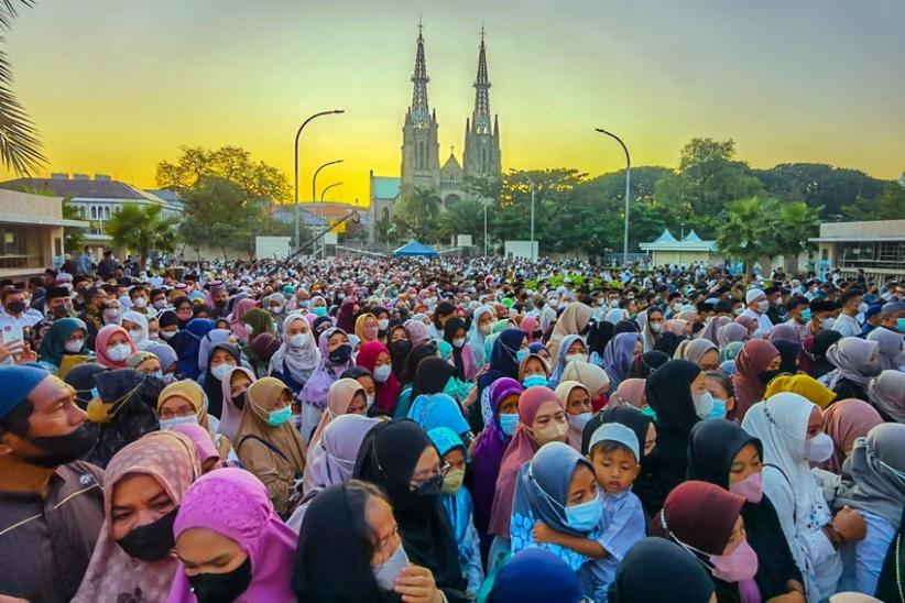 Ribuan Umat Islam Laksanakan Salat Idul Adha di Masjid Istiqlal Jakarta - Bagian 3