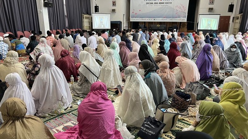Ribuan Muslim dari Berbagai Negara Salat Idul Adha di Masjid Indonesia Tokyo
