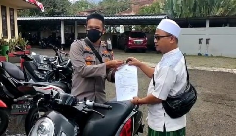 title Pelaku Curanmor Tertangkap di Cianjur, Polisi Kembalikan 15 Motor ke Pemilik Pelaku Curanmor Tertangkap di Cianjur, Polisi Kembalikan 15 Motor ke Pemilik