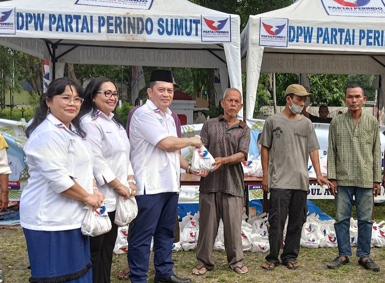 Dapat Daging Kurban, Warga Medan: Kalau Perindo Berbuat Pasti Tidak Pilih-Pilih