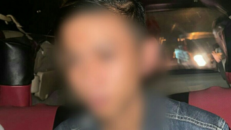 Tersinggung, Pria Ini Adang lalu Pukul Sopir Angkot Manado