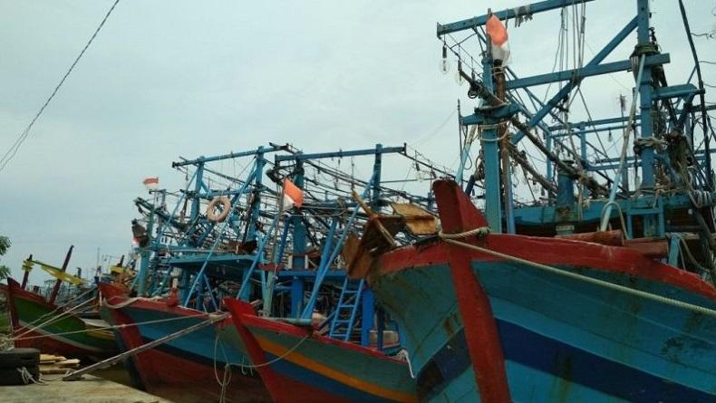 Biaya Operasional Tinggi, Ratusan Kapal Nelayan di Pati Tak Bisa Melaut