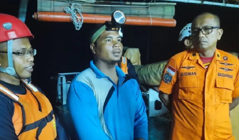 Terombang-ambing di Laut Natuna, 3 Nelayan Selamat usai Ditolong Tim SAR