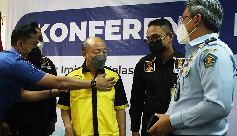 Terungkap, Warga China Empat Kali Masuk Indonesia dengan Paspor Meksiko Palsu - Bagian 1