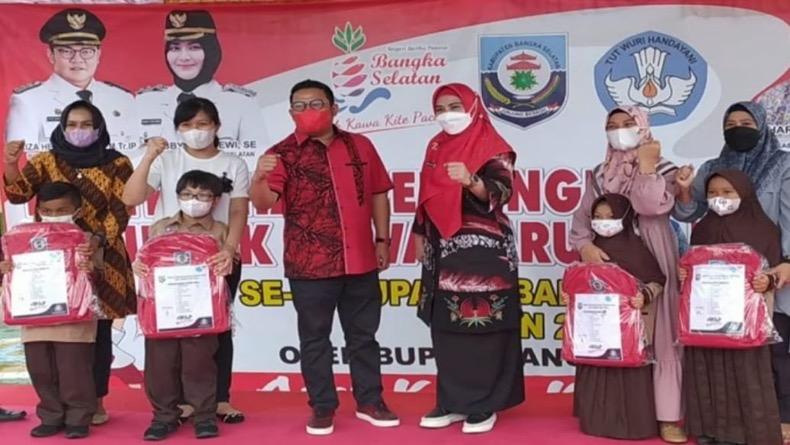Program Seragam Sekolah Gratis,  Pemkab Bangka Selatan Gelontorkan Anggaran Rp3 Miliar