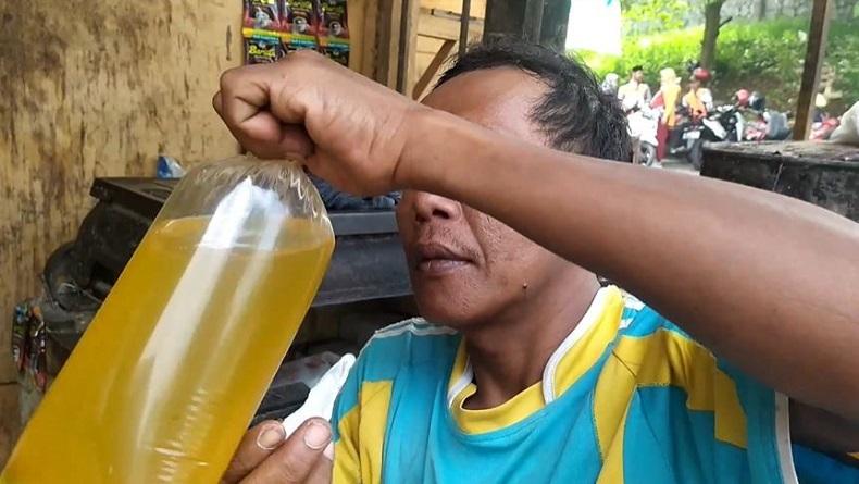 Stok Melimpah, Minyak Goreng Curah Diburu Konsumen di Banjarnegara