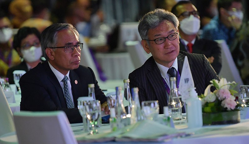 Ketua OJK Wimboh Santoso Hadiri G20/OECD Corporate Governance Forum - Bagian 4