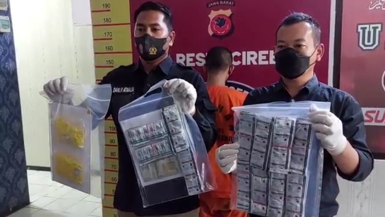 Edarkan 3.136 Obat Terlarang, Seorang Pengangguran di Cirebon Terancam 15 Tahun Penjara