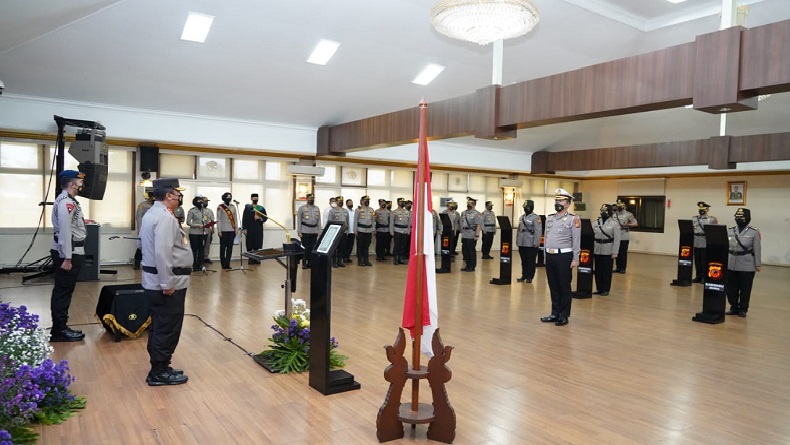 title Kapolres Purwakarta, Sumedang, Tasikmalaya, dan Banjar Berganti, Ini Nama-Nama Pejabat Baru Kapolres Purwakarta, Sumedang, Tasikmalaya, dan Banjar Berganti, Ini Nama-Nama Pejabat Baru