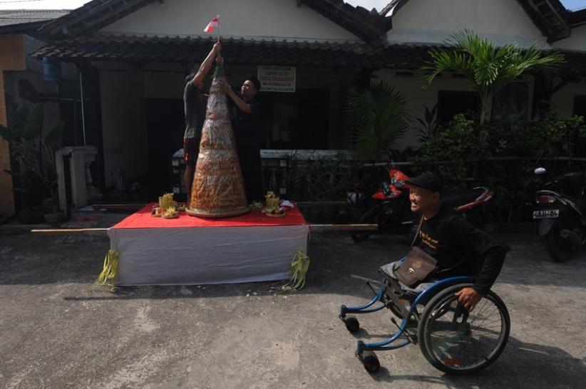 Potret Kirab Cethik Geni di Klaten Jawa Tengah - Bagian 3