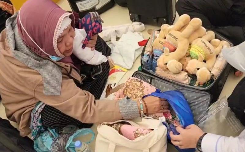 Cerita Jemaah Haji Grobogan Siasati Pembatasan Bawaan demi Bawa Boneka Unta untuk Cucu