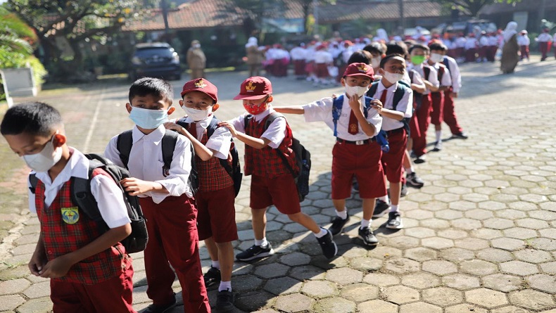 Tahun Ajaran Baru saat Pandemi Melandai, Sekolah di Kota Bandung Gelar PTM 100 Persen