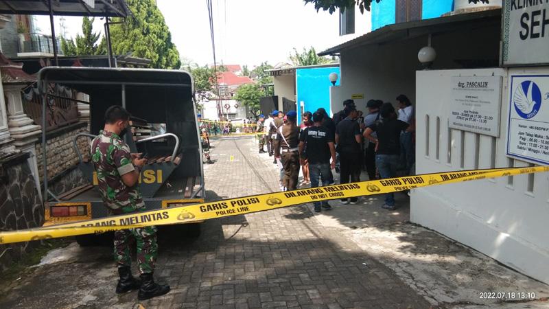 title Istri Anggota TNI di Semarang Ditembak OTK, Saksi Lihat 2 Orang Berboncengan Ikuti Korban Istri Anggota TNI di Semarang Ditembak OTK, Saksi Lihat 2 Orang Berboncengan Ikuti Korban