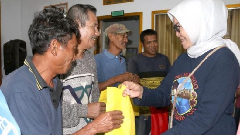 Banjir Bandang di Bone Bolango Mulai Surut, Bantuan untuk Korban Terus Mengalir