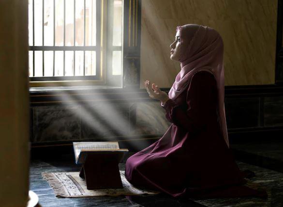 12 Amalan Penghancur Sihir Sesuai Syariat Lengkap dengan Doa dan Artinya