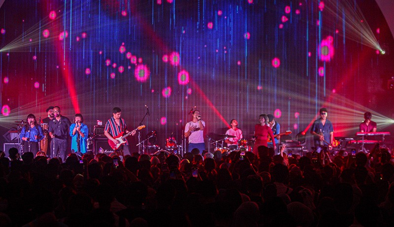 Penampilan Maliq & D’Essentials Hibur Penonton di After Hours Music  - Bagian 1