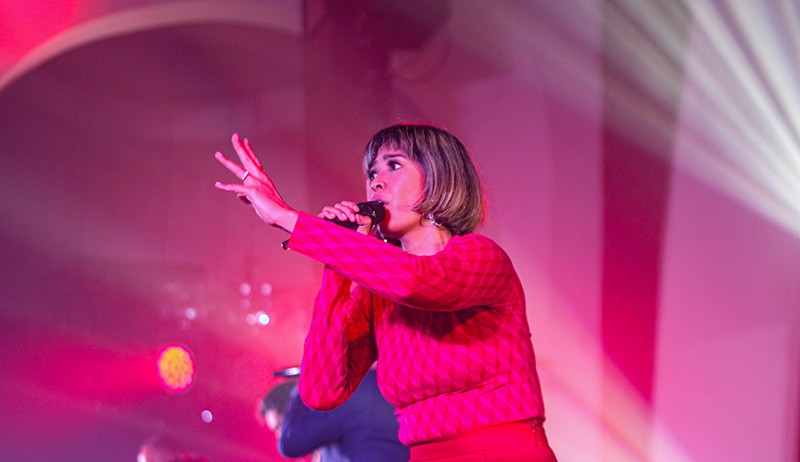 Penampilan Maliq & D’Essentials Hibur Penonton di After Hours Music  - Bagian 2