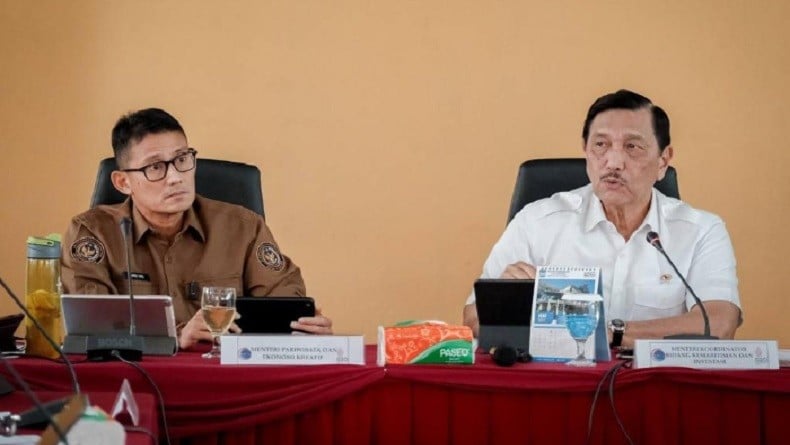 title Potensial Buka Lapangan Kerja, Sandiaga Uno Pacu Kawasan Danau Toba Jadi Kawasan Ekonomi Khusus Potensial Buka Lapangan Kerja, Sandiaga Uno Pacu Kawasan Danau Toba Jadi Kawasan Ekonomi Khusus