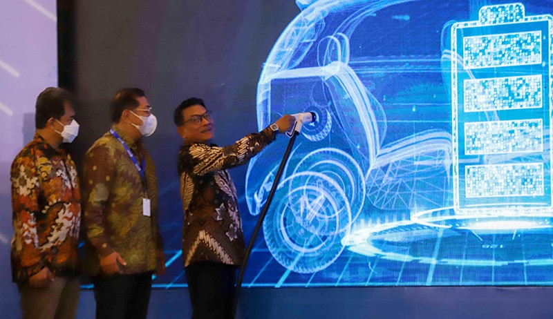 Moeldoko Buka Pameran Kendaraan Listrik - Bagian 2