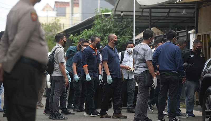 Suasana Pra Rekonstruksi Polisi Tembak Polisi di Kediaman Irjen Ferdy Sambo - Bagian 3