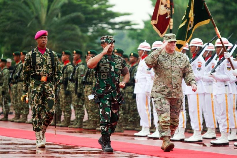 Panglima TNI Terima Kunjungan Kehormatan Kepala Staf Gabungan AS Jenderal Mark Milley  - Bagian 5
