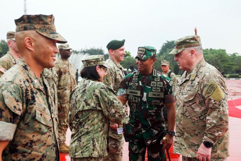 Panglima TNI Terima Kunjungan Kehormatan Kepala Staf Gabungan AS Jenderal Mark Milley  - Bagian 9