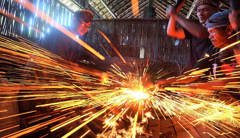 Begini Proses Pembuatan Keris Pamor Seharga Rp20 Juta - Bagian 1