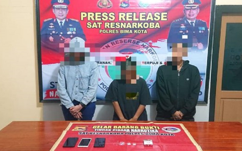 3 Gadis Bima Ditangkap Polisi gegara Kantongi Sabu, Satu di Bawah Umur