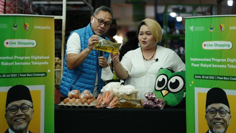 Mendag Zulkifli Hasan Targetkan Digitalisasi Sejuta  Pedagang UMKM dan Seribu Pasar Rakyat  - Bagian 1