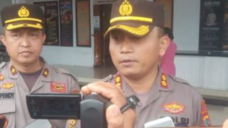 Polres Minahasa Tenggara Targetkan 300 Warga Jalani Vaksinasi per Hari