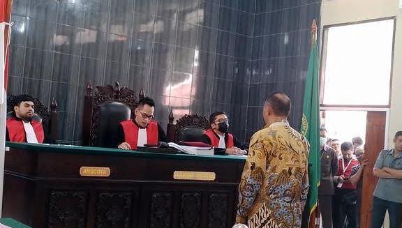 Divonis 2 Bulan Penjara, Ketua DPRD Sumba Timur Tidak Ditahan