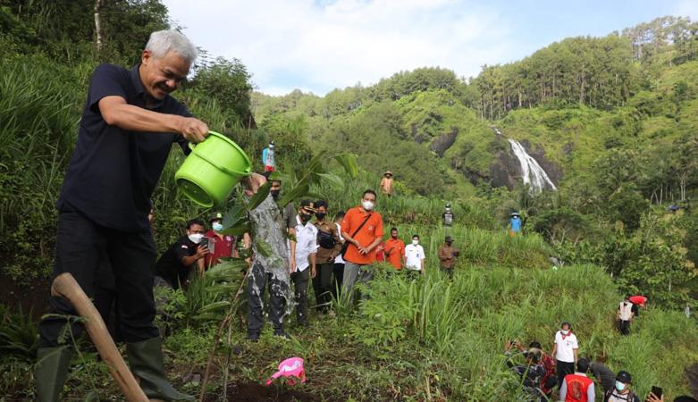 Pemprov Jateng Pulihkan 251.037 Hektare Lahan Kritis di Jawa Tengah
