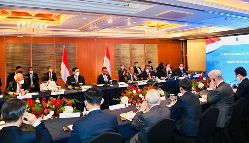 Presiden Jokowi Minta CEO Korsel Sampaikan Kendala saat Berinvestasi di Indonesia - Bagian 2