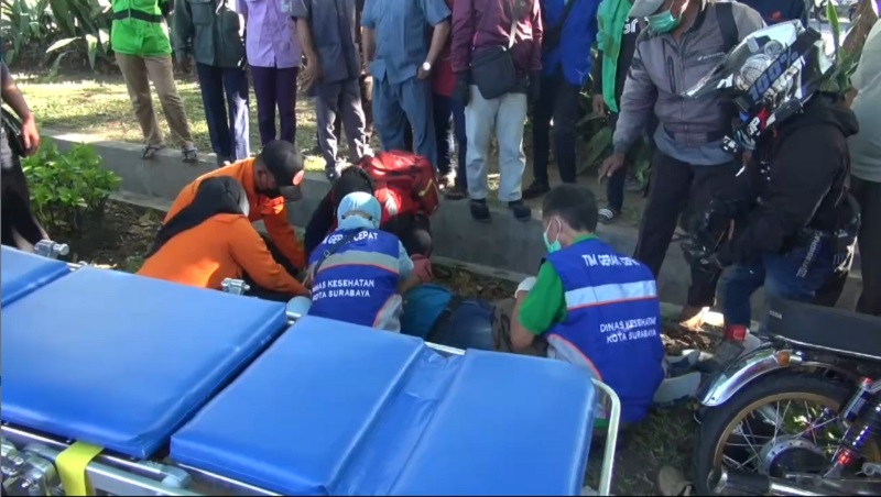 Ngebut, Siswa SMKN 7 Surabaya Tewas Usai Tabrak Penyeberang Jalan 