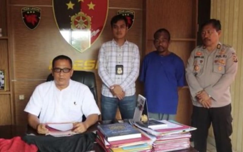 Pulang dari Memakamkan Istri, Pria Ini Perkosa Gadis yang Melintas Depan Rumahnya