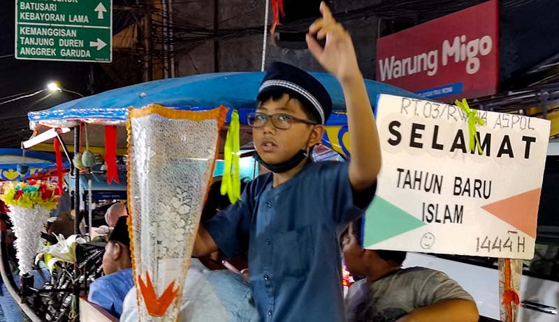 Semangat Warga Palmerah Pawai Menyambut Tahun Baru Islam 1444 Hijriah - Bagian 4