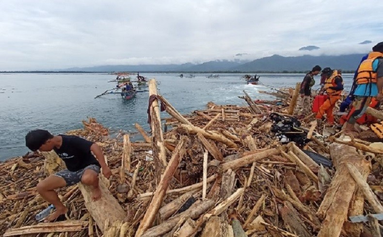 4 Korban Banjir Parigi Moutong Belum Ditemukan, Pencarian Difokuskan ke Laut