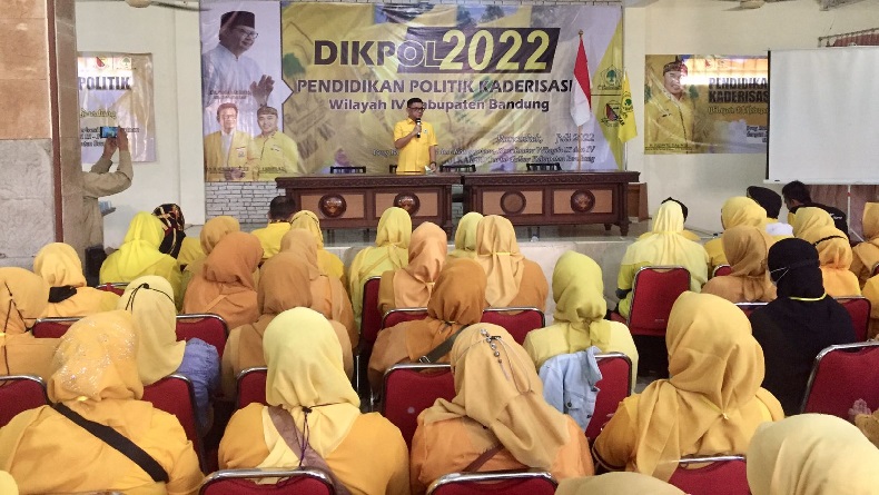 Golkar Gelar Dikpol 2022 di Bandung, Kang Ace: Anak Muda Harus Berperan dalam Politik