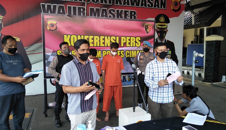 Ngaku Kanit Polisi, 2 Warga Lembang KBB Peras dan Gasak Handphone Pemotor